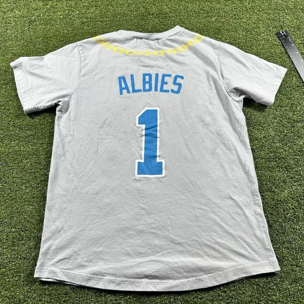 Success Promotions Atlanta Braves Ozzie Albies #1 Youth Graphic T-Shirt Gray L